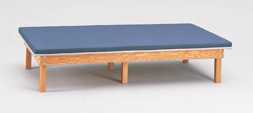 Upholstered Mat Platform 6'X8' 18 Height